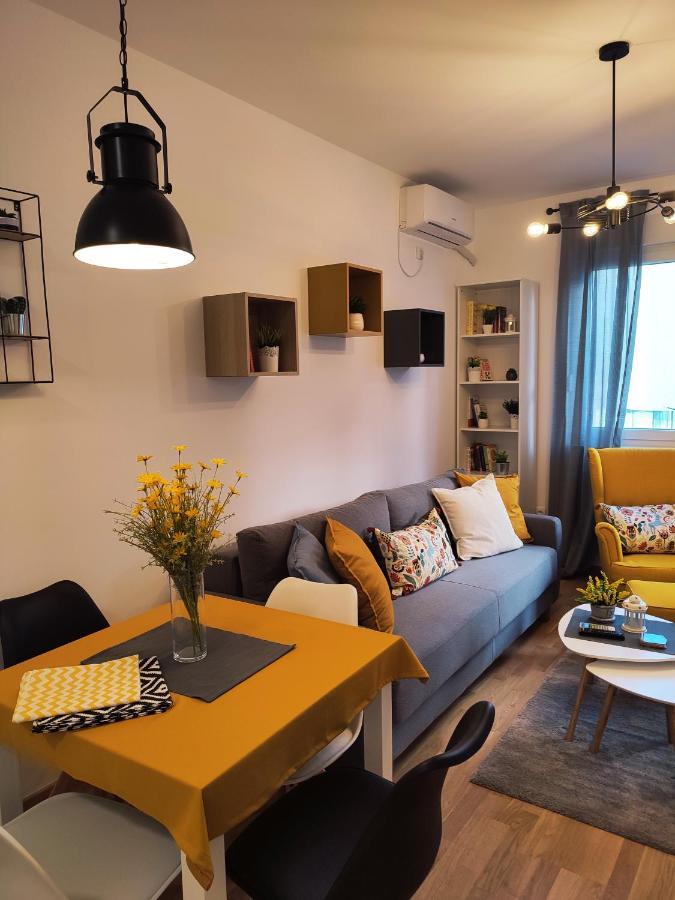 Center Firefly Gardens Apartment 노비사드 외부 사진